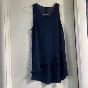 Women’s Navy hi-lo tank top size medium